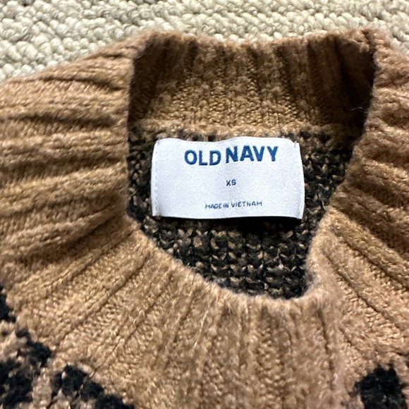 Old Navy Leopard Print Sweater in Black and Tan size xs - Picture 2 of 4